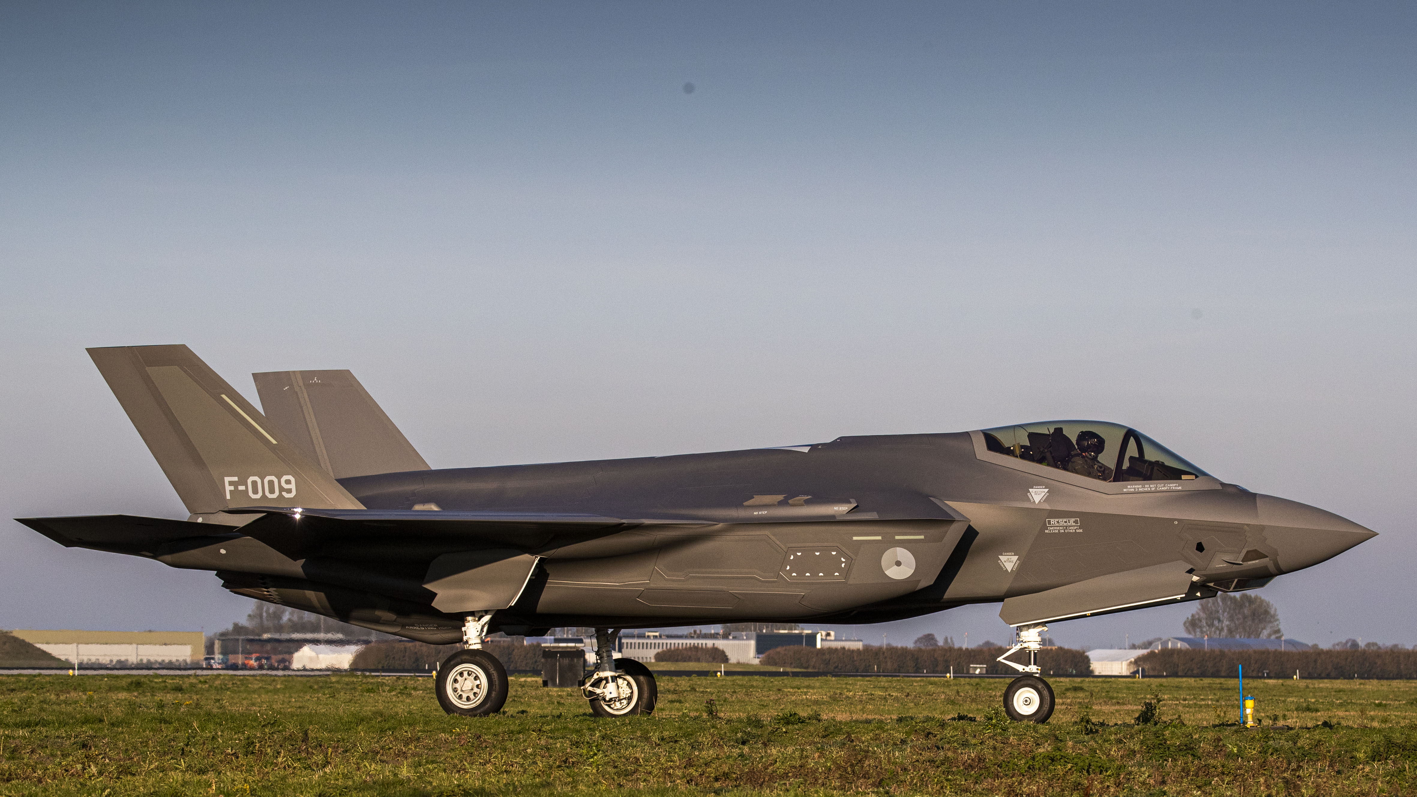 F-35 Lightning II dari Angkatan Udara Kerajaan Belanda