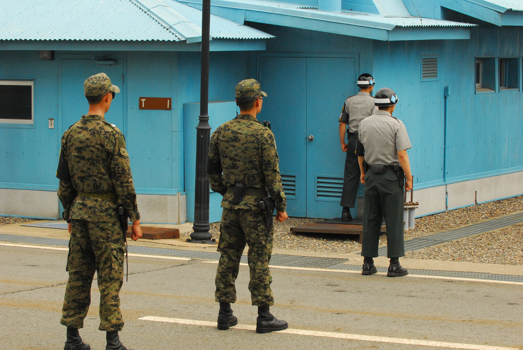 軍事境界線で警備にあたる韓国軍兵士