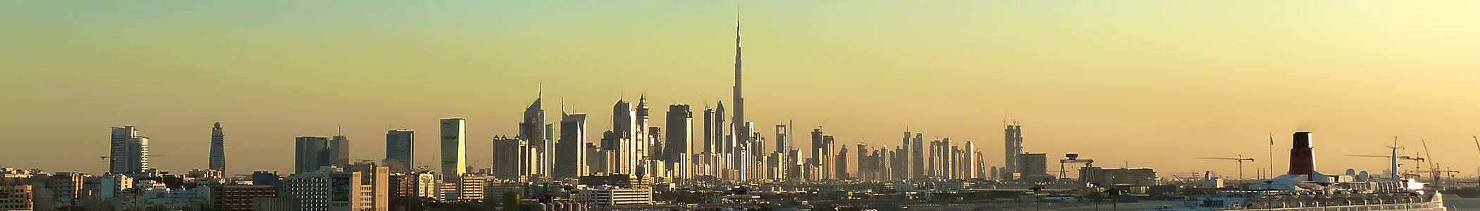 Kaki langit Dubai, kota terbesar di Uni Emirat Arab