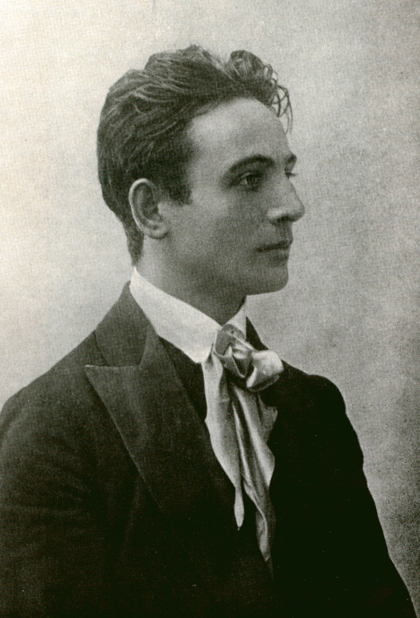 Les Kurbas, one of the lead figures of the Executed Renaissance, was executed by the Soviet authorities, as many other Ukrainian intellectuals