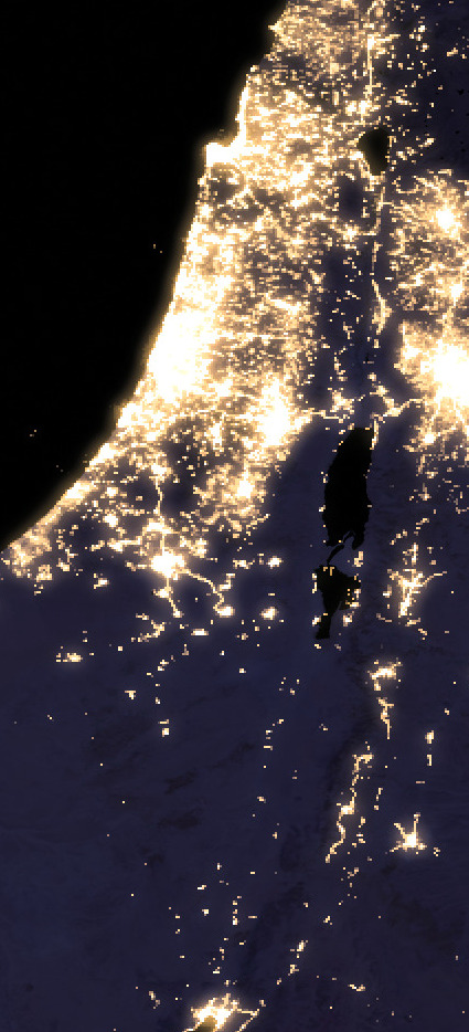 Imejan satelit Israel dan wilayah jiran pada waktu malam.