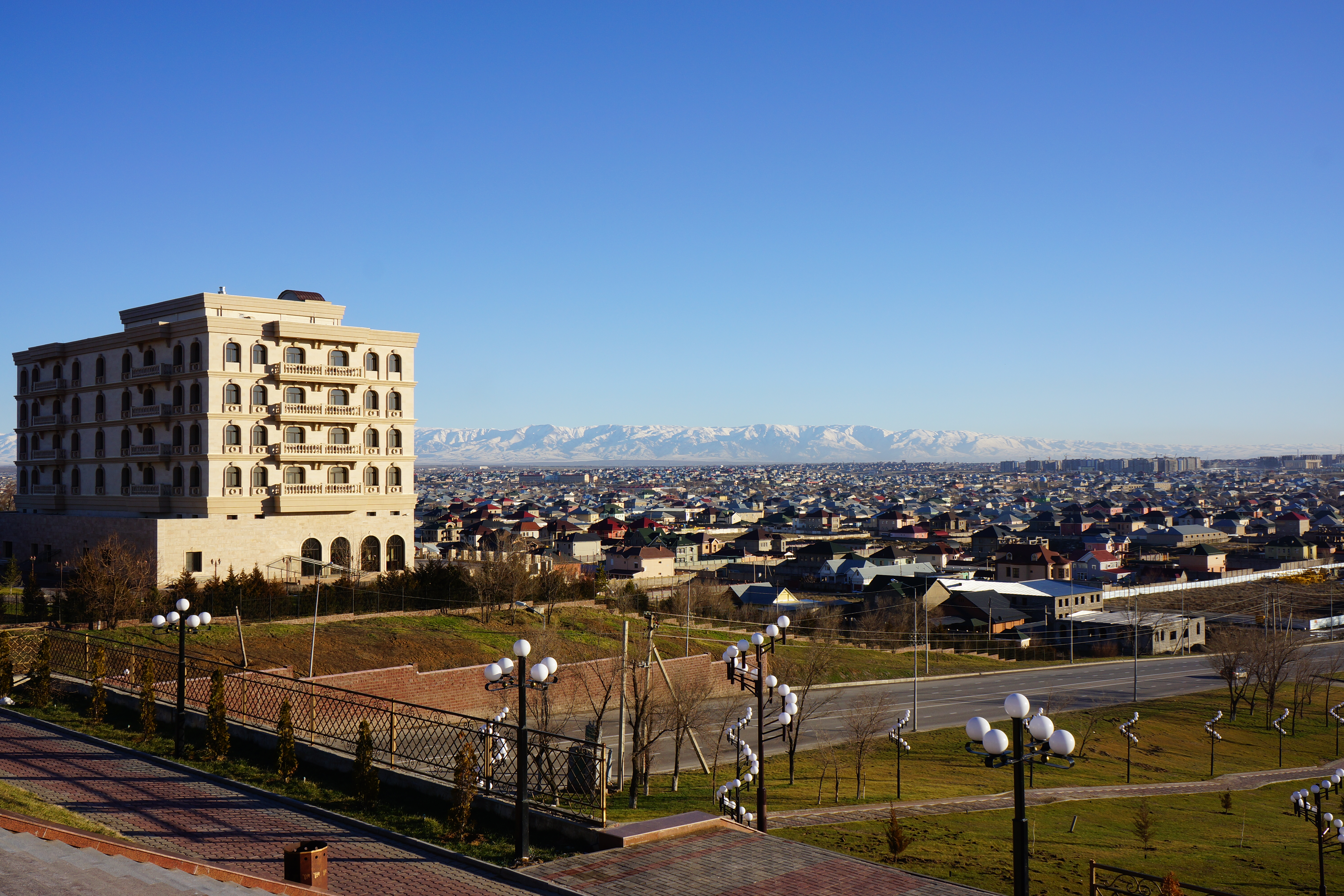 Shymkent, salah satu kota terbesar.
