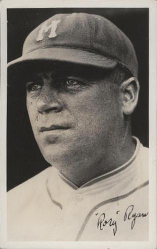 1932 cigar card depicting Ryan with the Minneapolis Millers