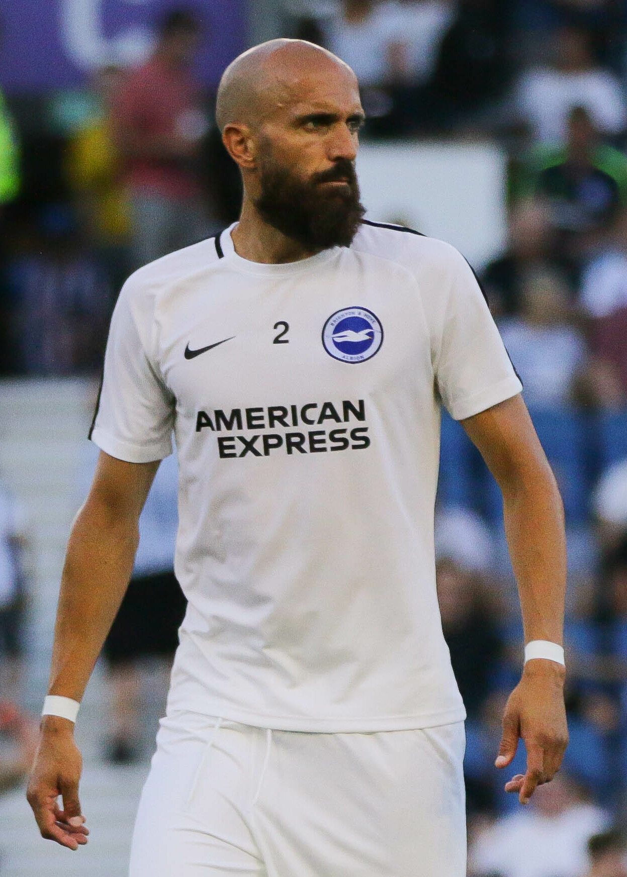 Bruno thi đấu cho Brighton & Hove Albion vào năm 2018