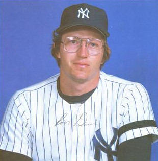 Ron Davis (pitcher)