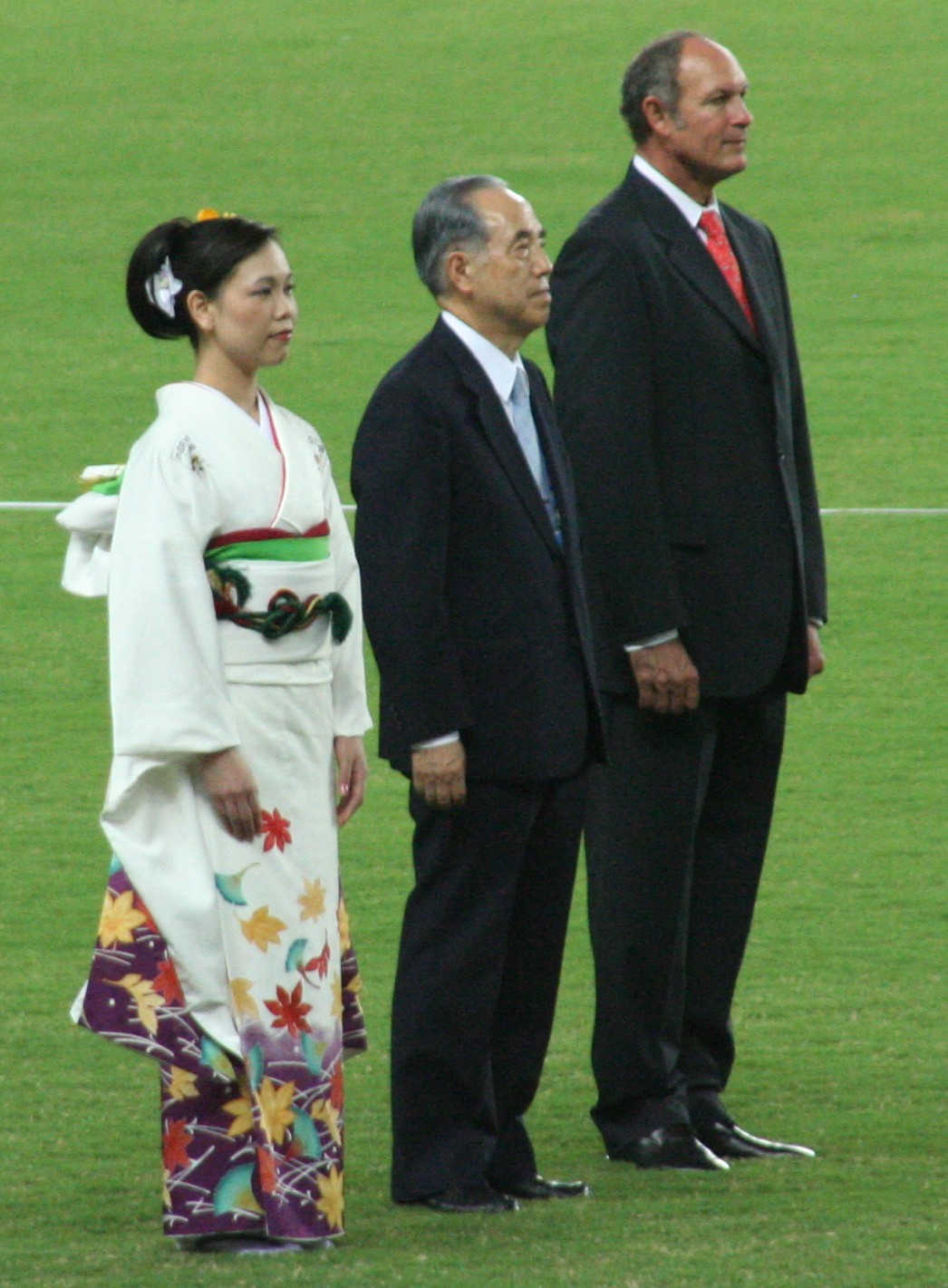 2007年世界陸上競技選手権大会にて(右)