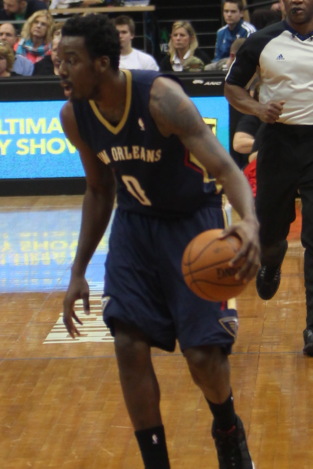 Aminu bersama Pelicans pada 2014