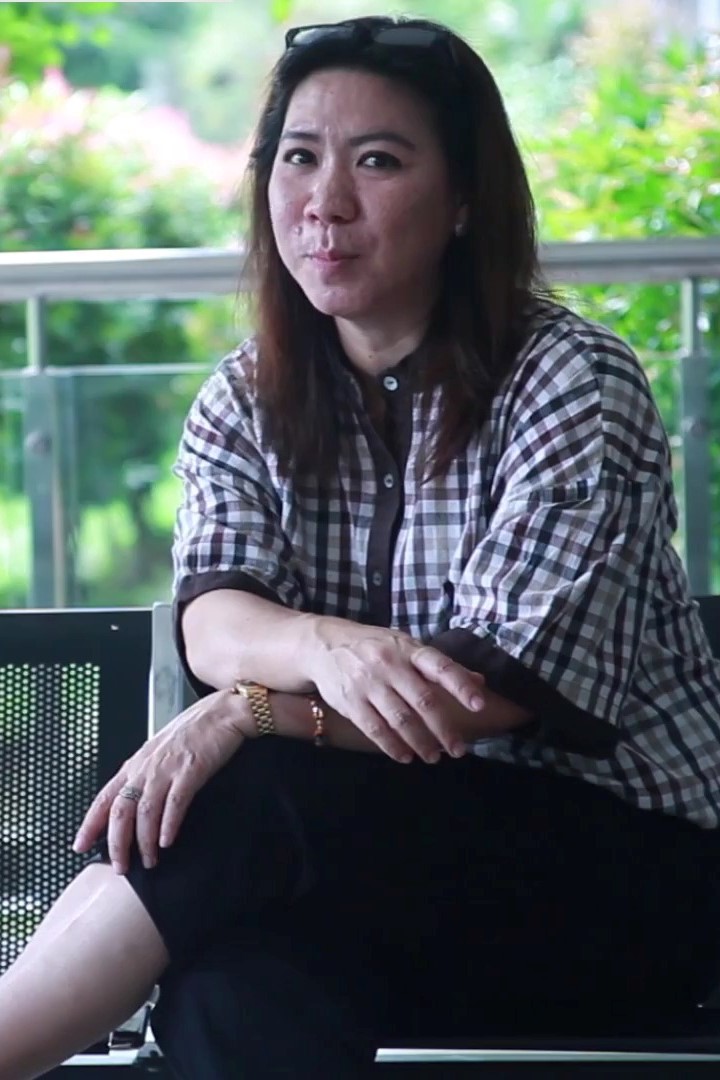 2018년 3월 인터뷰 중인 수시 수산티