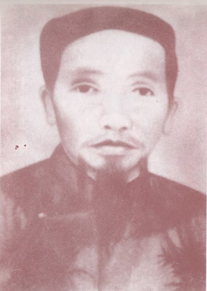 1866년~1916년, 베트남 광복회의 지도자 중 한 명인 쩐까오번.