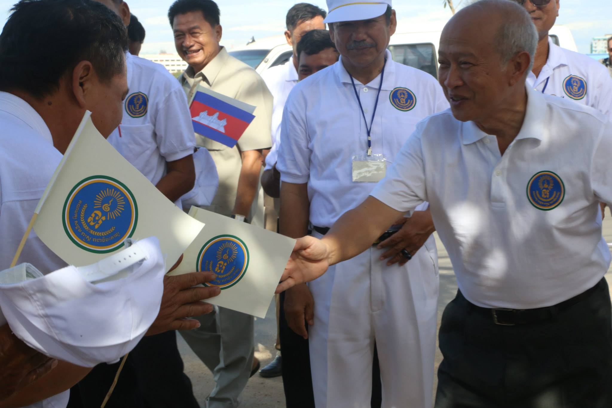 Norodom Ranariddh berkampanye dan mengunjungi para pendukung partai FUNCINPEC.