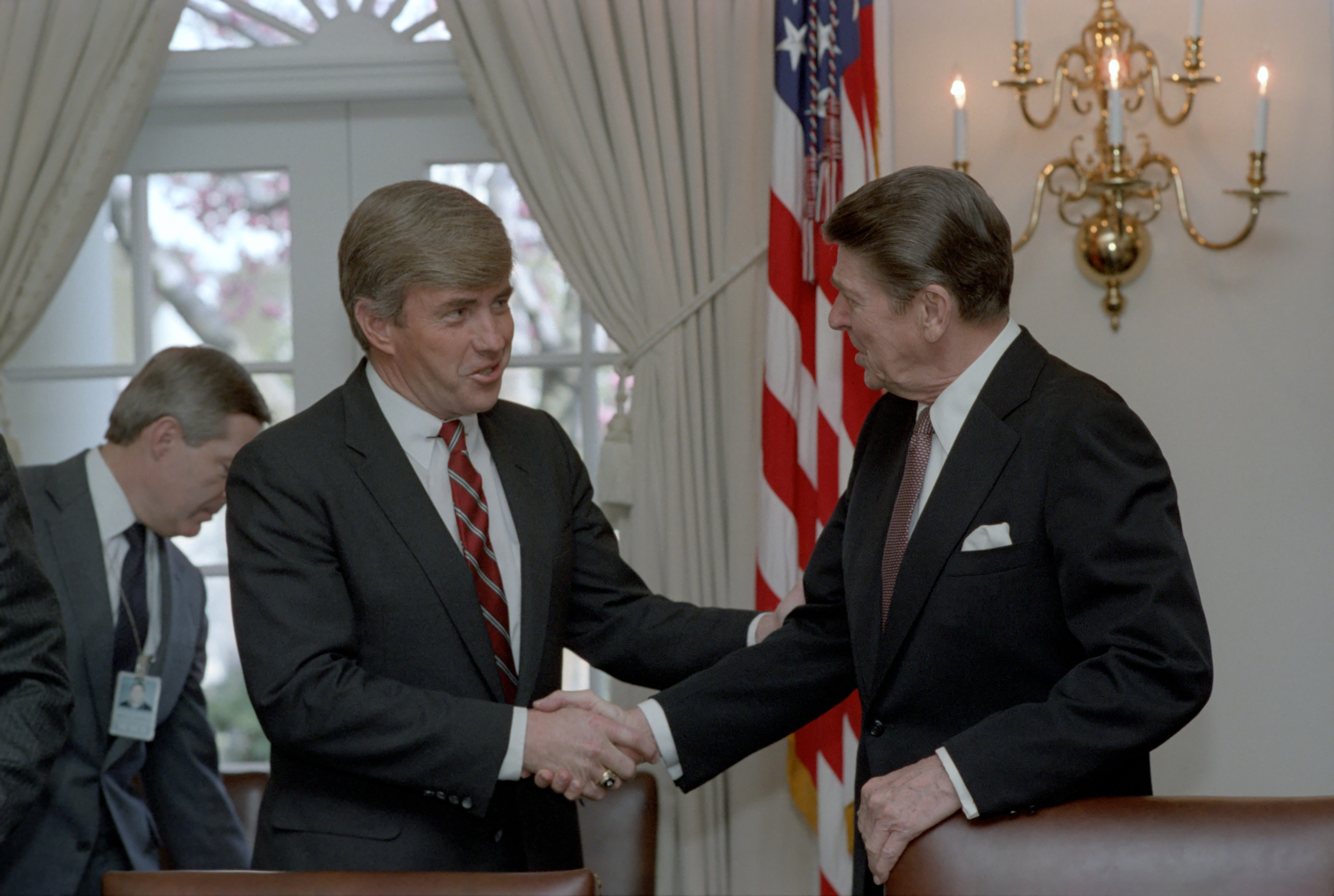 Kemp with President Ronald Reagan in 1983