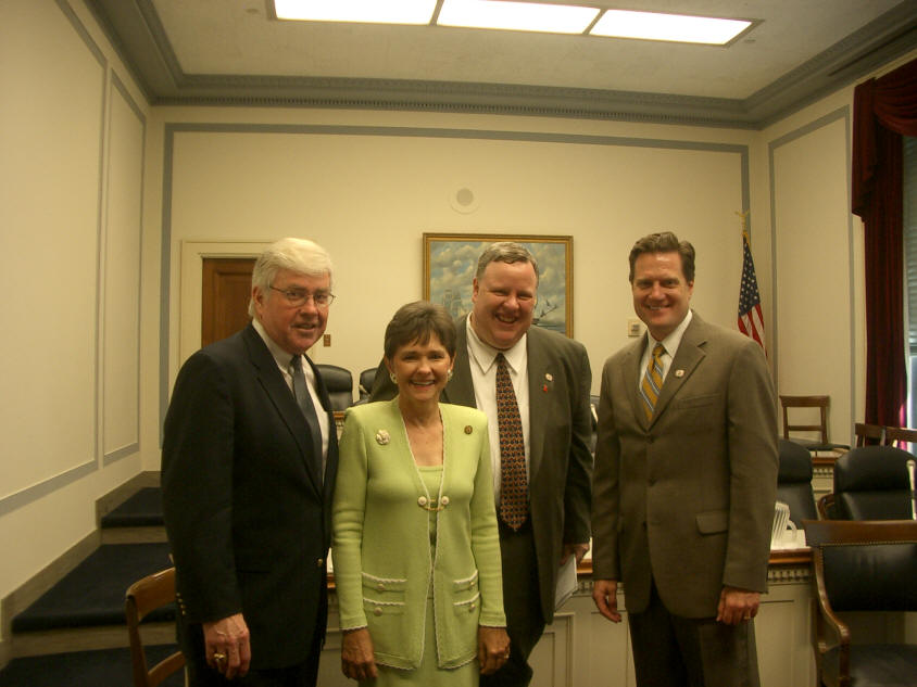Kemp with Sue Myrick, Phil English and Mike Turner (c. May 2004)
