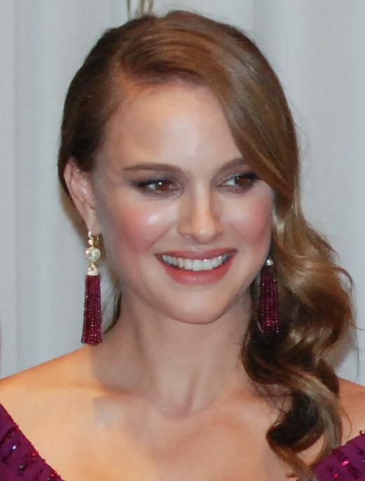 2011年の第83回アカデミー賞授賞式でアカデミー主演女優賞を受賞したポートマン