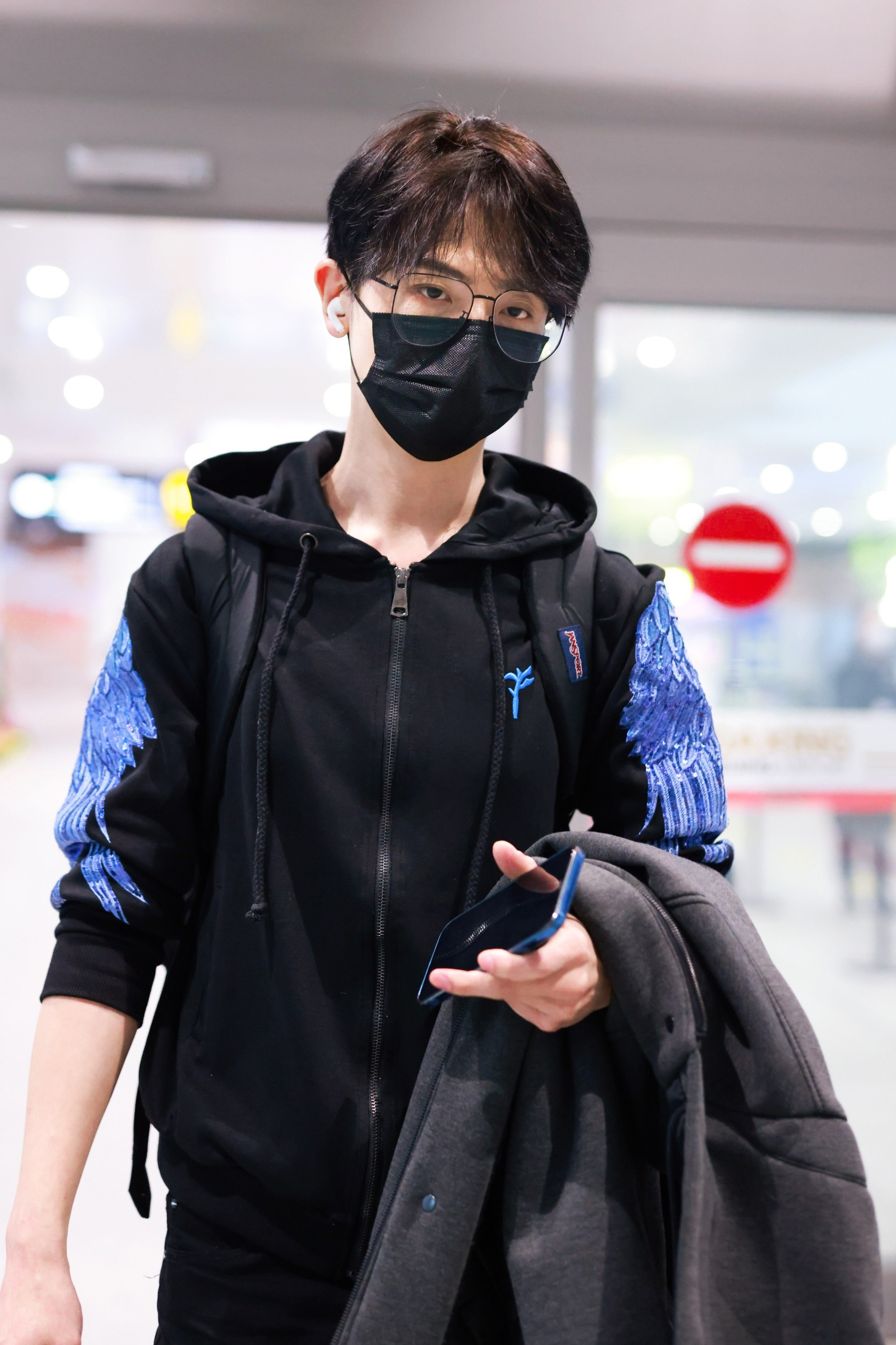 หลิว ตวนตวน ที่สนามบิน