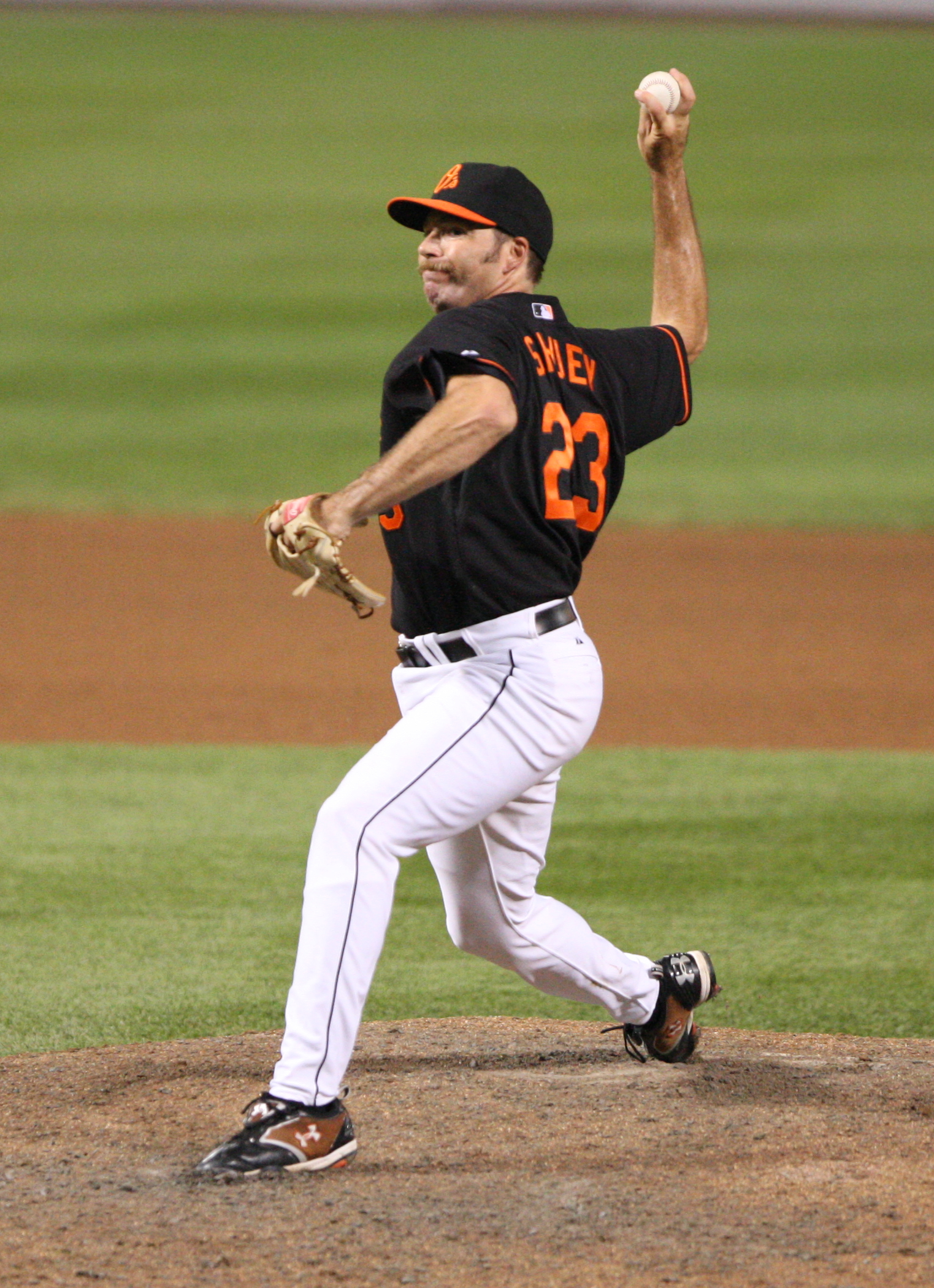 Shuey with the Orioles in July 2007