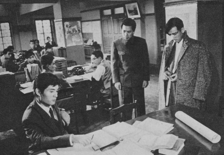 영화 《인간의 조건 제1부 순애편/제2부 격노편》(1959년)의 한 장면.