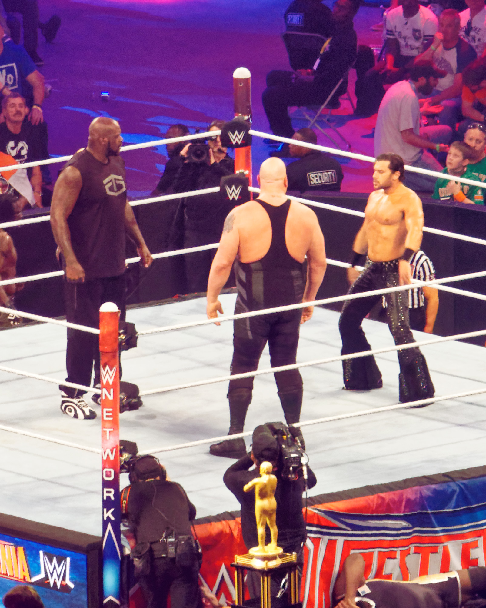 O'Neal (left) facing Big Show during the Andre The Giant Memorial Battle Royal at WrestleMania 32 in Arlington, Texas, in April 2016.