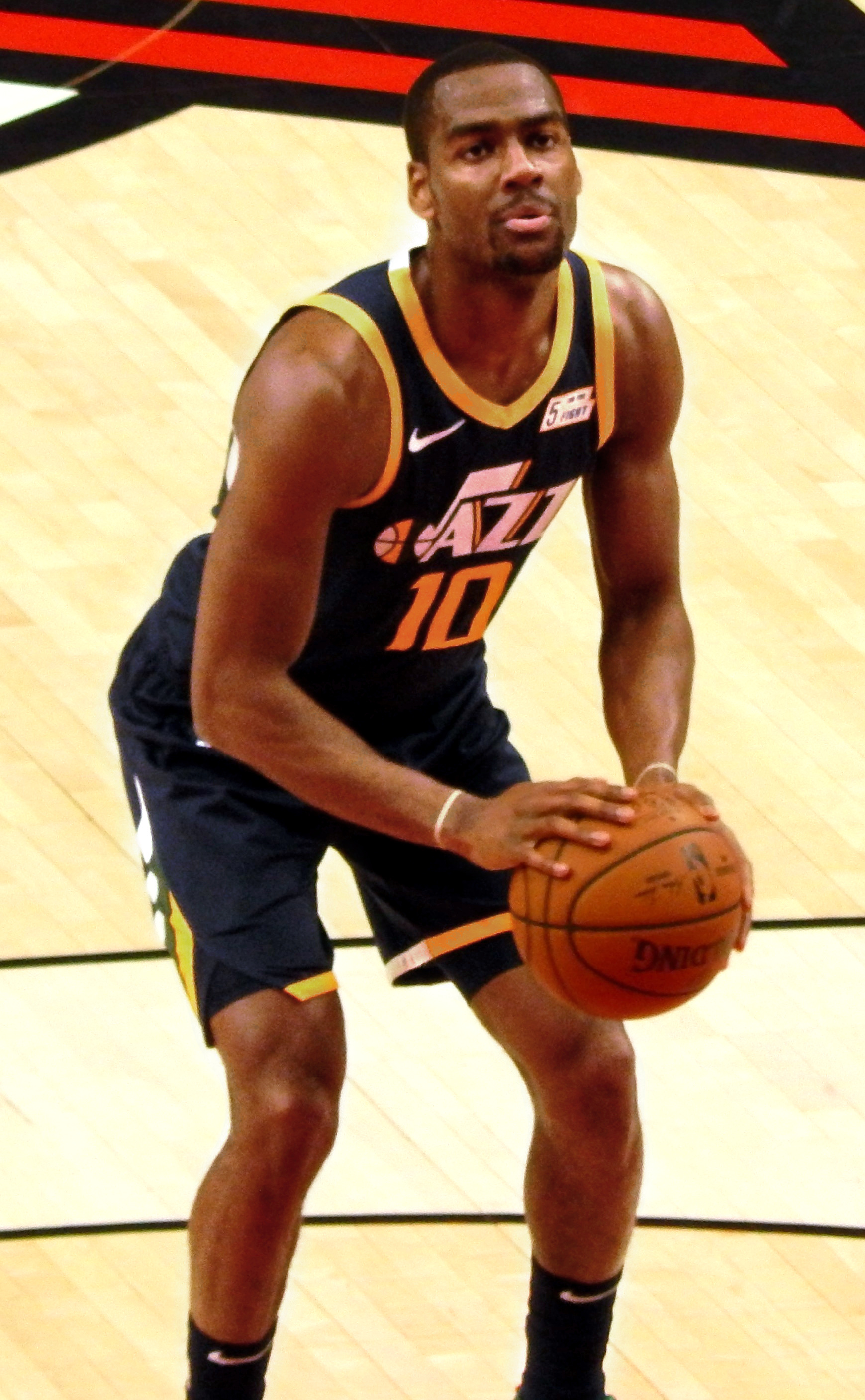 Alec Burks with the Utah Jazz in 2018.