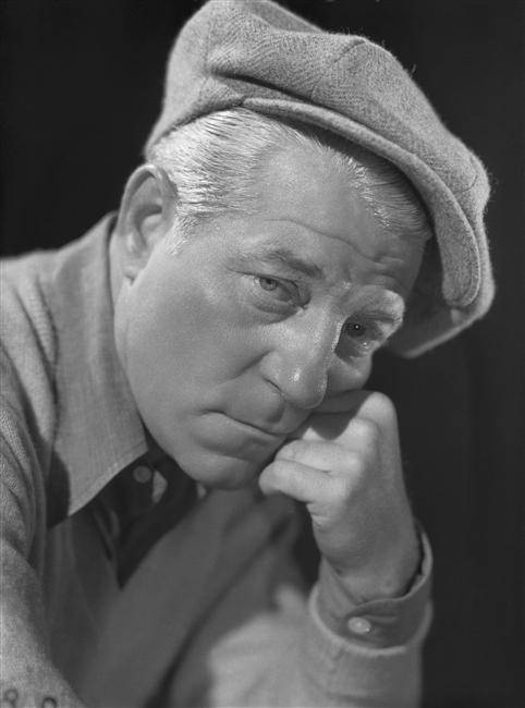 Jean Gabin pada tahun 1948.