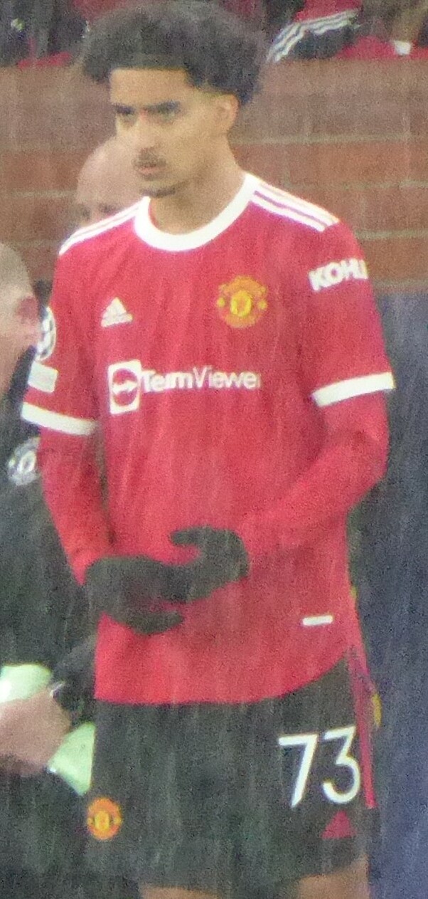 Zidane Iqbal during his debut for Manchester United in 2021.