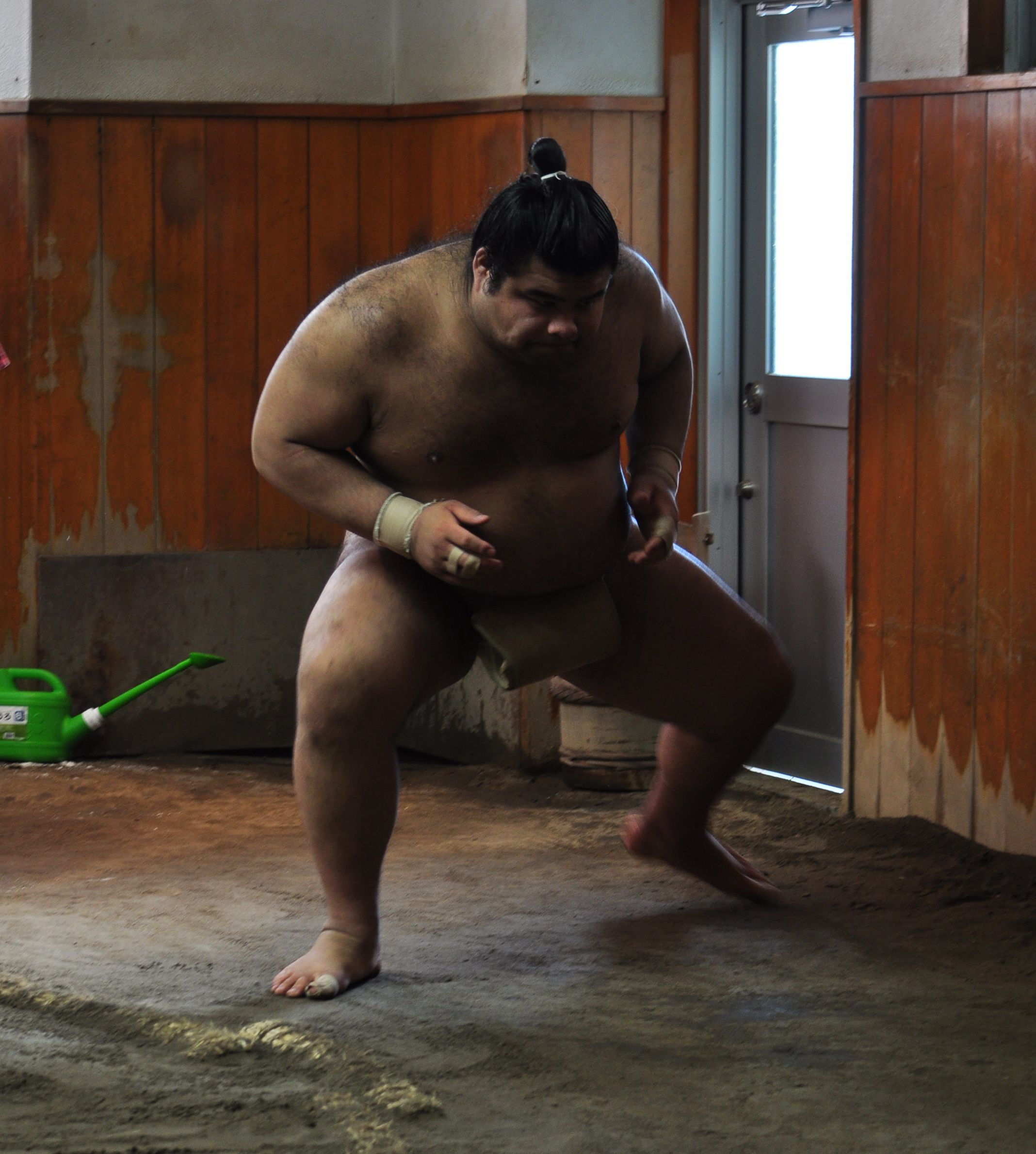 Takayasu during a training session (January 2, 2014)