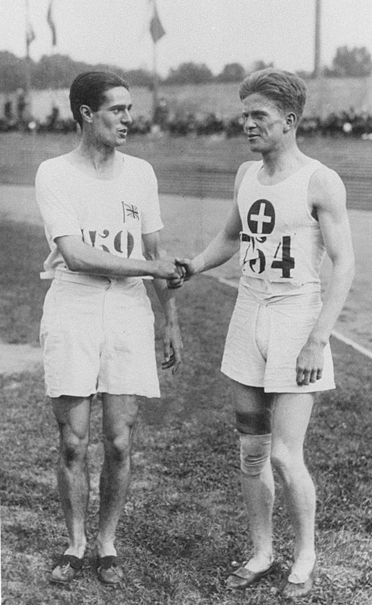 Douglas Lowe và Paul Martin (phải) tại Thế vận hội 1924
