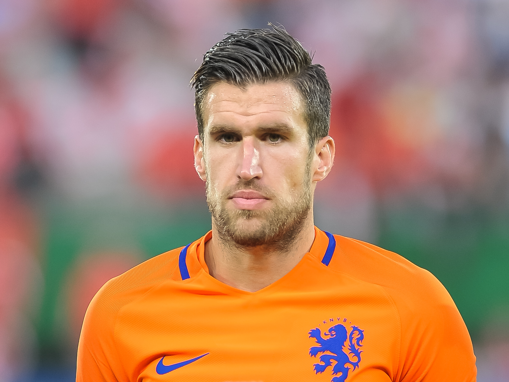 Strootman playing for the Netherlands in 2016