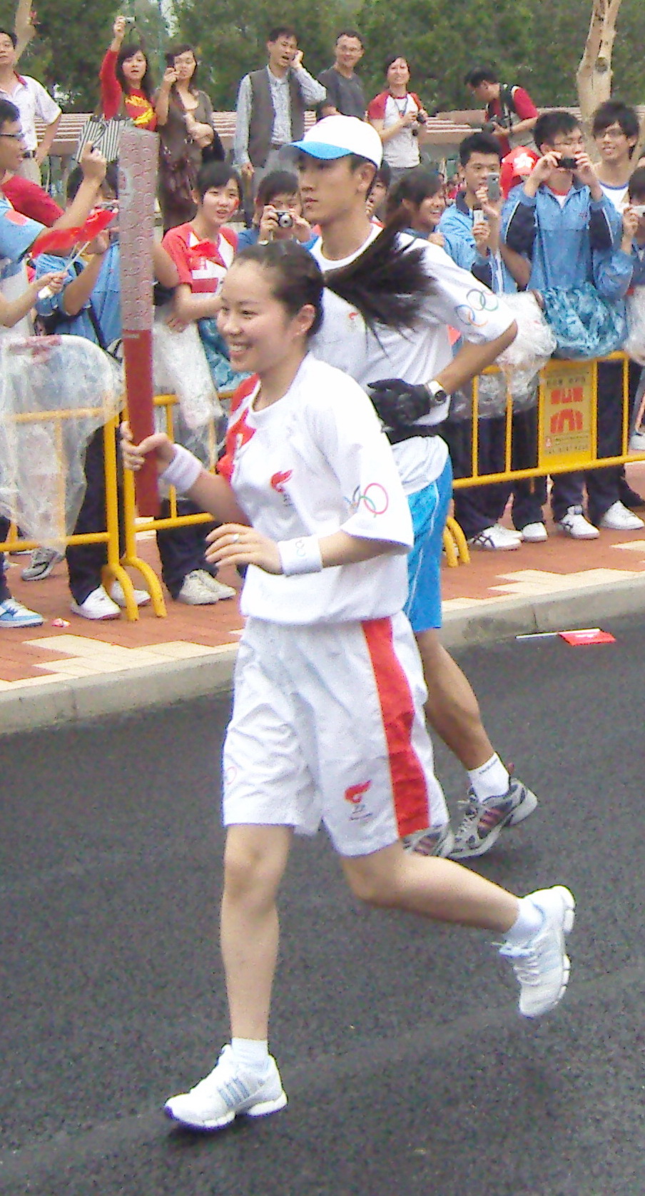 2008년 베이징 올림픽 성화 봉송에 참여한 톄야나