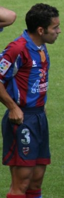 Castedo playing for Levante in 2007.